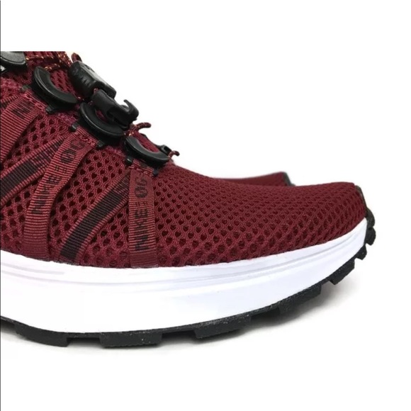 Nike Shox Gravity Red White Gold Running Shoes - Picture 5 of 8